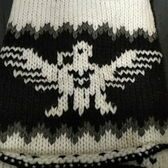 Long funky eagle handmade wool hat - Picture 4 of 5